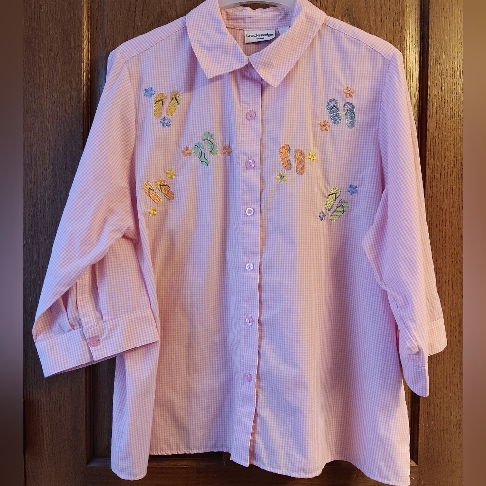 Breckenridge Pink Gingham 3/4  Sleeve Button Up w Embroidered Flip Flops. Sz 2X
